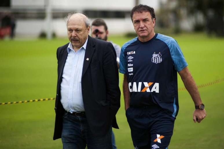 Dupla se encontrou no CT Rei Pelé, nesta quinta-feira (Foto: Ivan Storti/Santos)