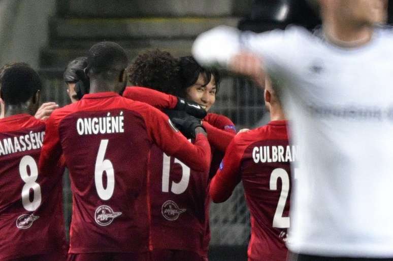 Minamino foi o craque do jogo com três gols (Foto: AFP)