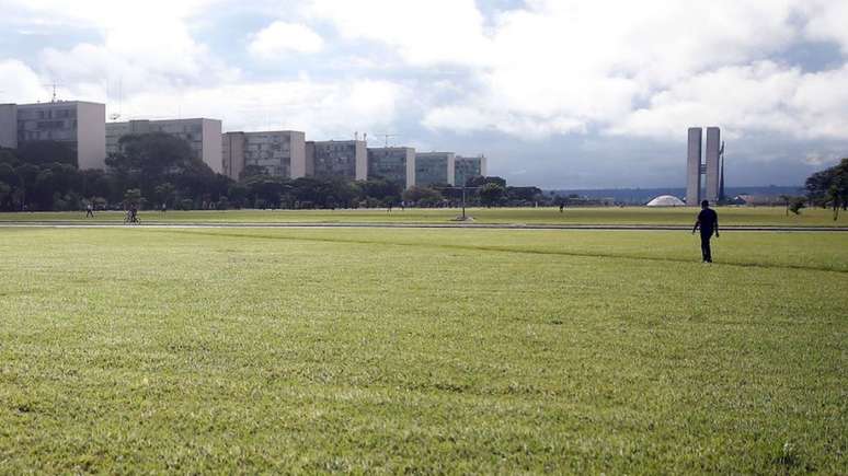 A Esplanada dos Ministérios: em 2017, Temer cortou cerca de 4 mil cargos e diz ter economizado R$ 193 milhões