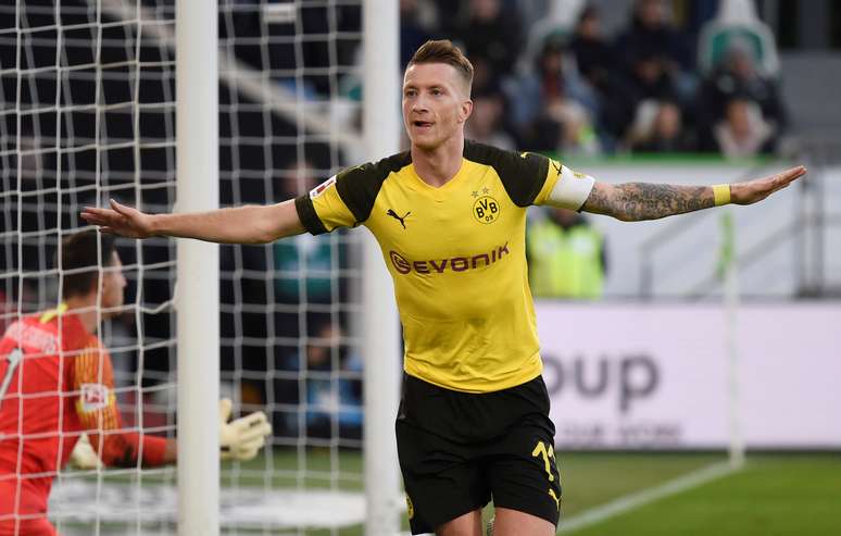 Reus comemora gol pelo Borussia Dortmund 03/11/2018  REUTERS/Fabian Bimmer