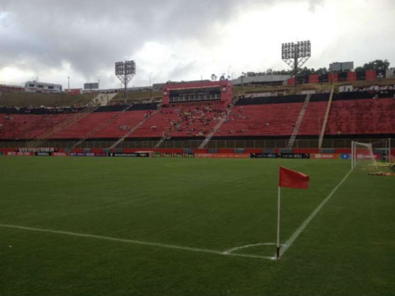 Vitória venderá ingressos a R$ 10 na reta final do Campeonato Brasileiro (Foto: Divulgação/Twitter)