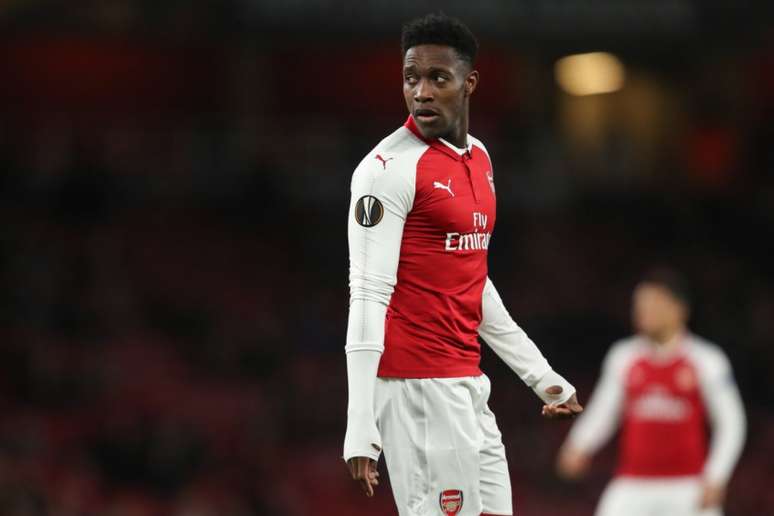 Arsenal informa que Welbeck segue hospitalizado, após grave lesão (Foto: Reprodução / Twitter)