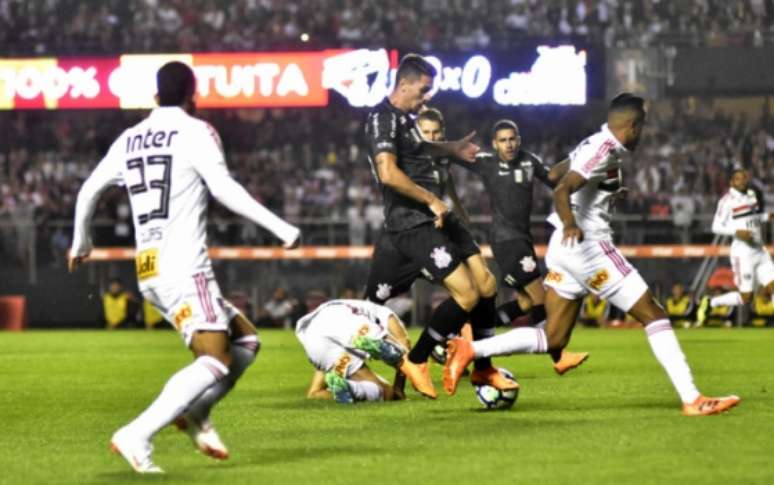 Último duelo: São Paulo 3 x 1 Corinthians - 1º turno