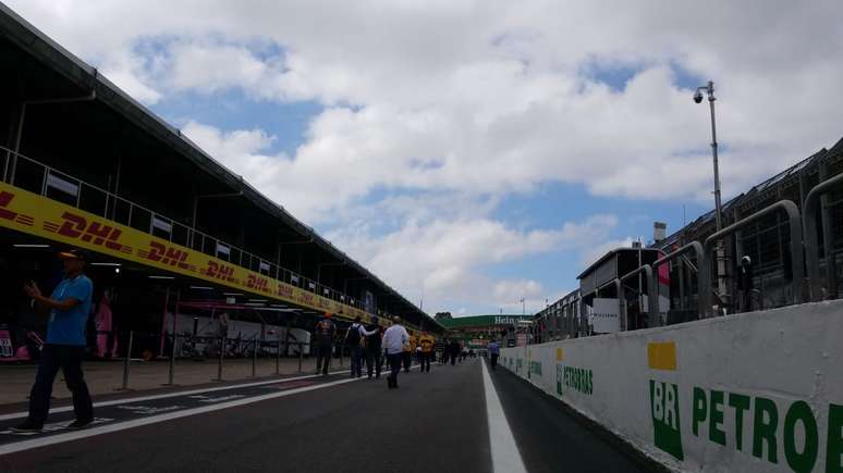 GP do Brasil: Sexta-feira de céu encoberto em Interlagos