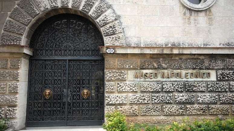Cole&ccedil;&atilde;o de Lobo com objetos de Napole&atilde;o pertence ao Museu Napole&oacute;nico de Havana