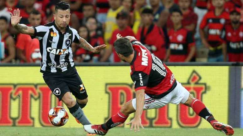 No primeiro turno, o Rubro-Negro venceu. No Estadual, o Glorioso ganhou na semifinal (Vitor Silva/SSPress/Botafogo)