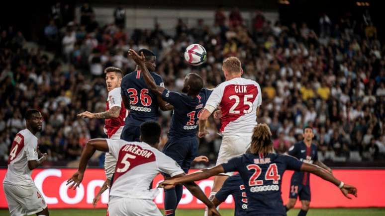 Monaco encara o PSG no Stade Louis II (Foto: Divulgação)