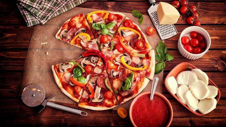 Pizzas caseiras, crepes, wraps e sandu&iacute;ches ajudam a agradar os que n&atilde;o gostam de certos alimentos - que podem ser substitu&iacute;dos por outros, desde que tamb&eacute;m saud&aacute;veis