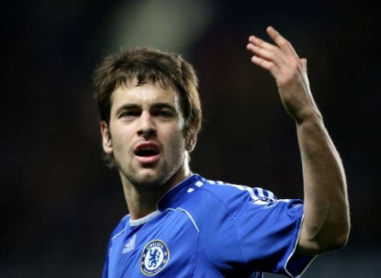 Joe Cole viveu sua melhor fase no Chelsea (Foto: Reprodução)