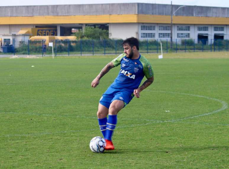 João Paulo deseja retorno do Avaí para Primeira Divisão do Brasileiro (Foto: Divulgação/Avaí)