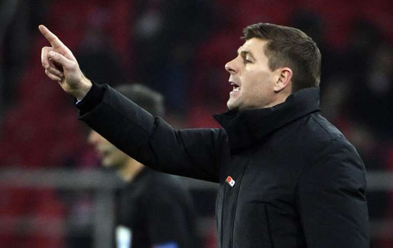 Gerrard é treinador do Rangers (Foto: AFP)