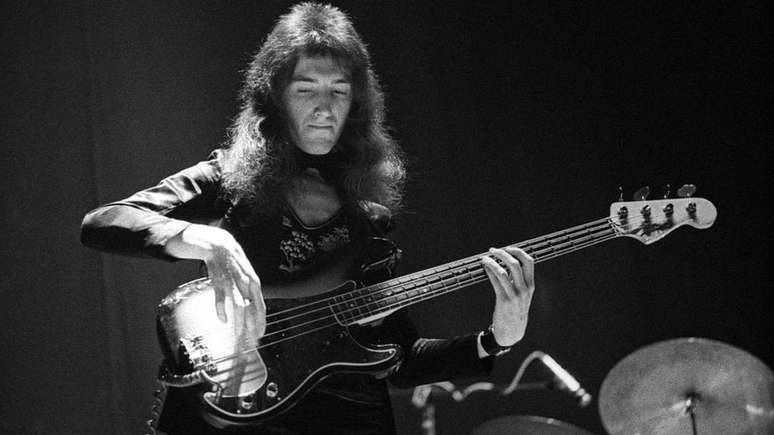 John Deacon se juntou ao Queen como baixista em 1971