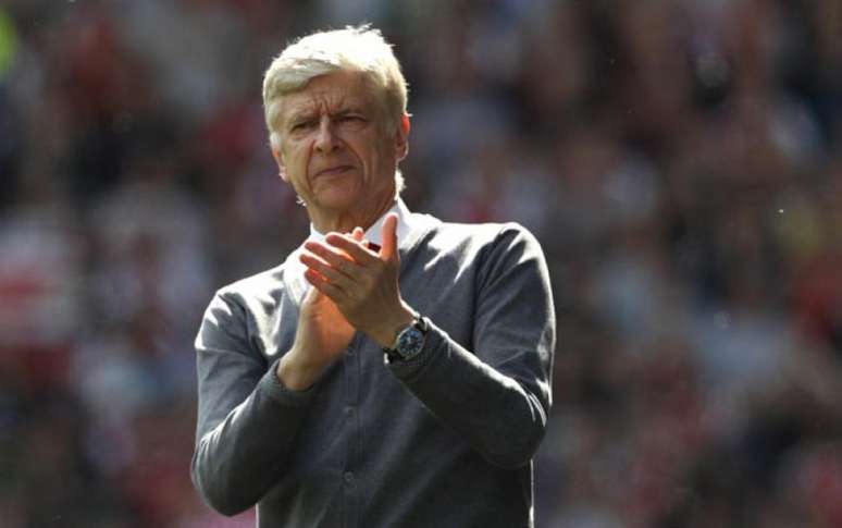 Wenger esteve por 23 anos no Arsenal (Foto: Adrian Dennis / AFP)