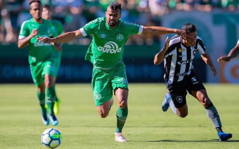 Chapecoense terá que buscar esperanças para permanecer na Série A (Foto: Liamara Polli/Photo Premium)