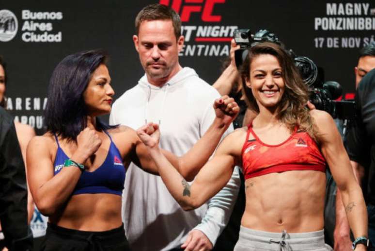 Poliana Botelho (à dir) será uma das brasileiras em ação no card do UFC Argentina (Foto: Getty Images)