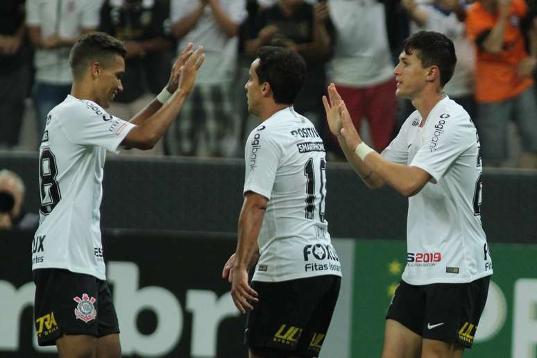 CBF publica classificação da Série B com dois times do Vasco, um na 4ª e  outro na 21ª colocação; veja