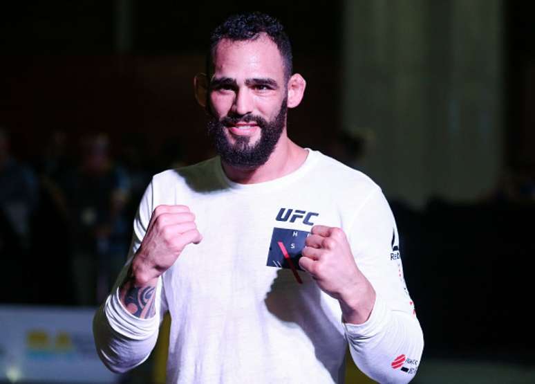 Santiago Ponzinibbio quer enfrentar vencedor de luta entre Kamaru Usman e Rafael dos Anjos (Foto: Getty Images)