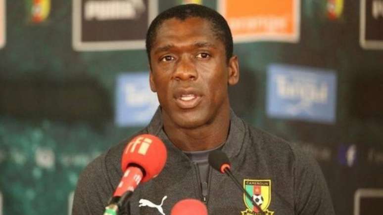 Seedorf é o treinador de Camarões (Foto: Divulgação/Camarões)