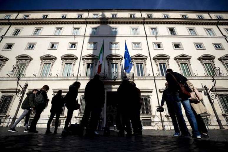 Entrada do Palácio Chigi, sede do governo da Itália