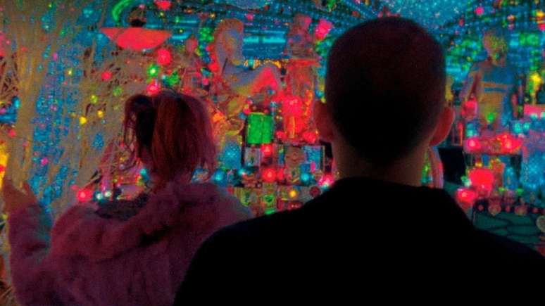 Gaspar No&eacute; continuou desenvolvendo o estilo psicod&eacute;lico com filmes como Enter the Void (2009) (Cr&eacute;dito: Alamy)