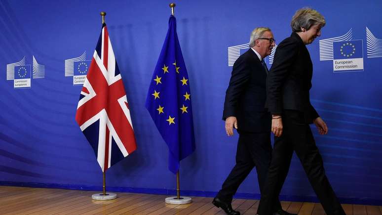 Um conjunto de "intenções" também foi assinado por líderes europeus para basear as negociações sobre o futuro das relações Reino Unido-União Europeia