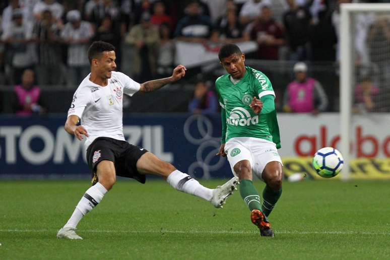 Lance de Corinthians x Chapecoense