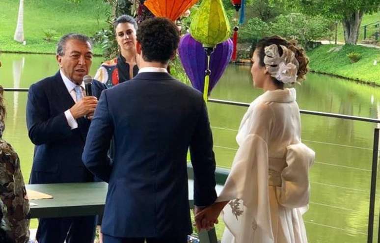 Mauricio de Sousa em momento do casamento de sua filha, Marina Ikeda, com Rafael Cameron.