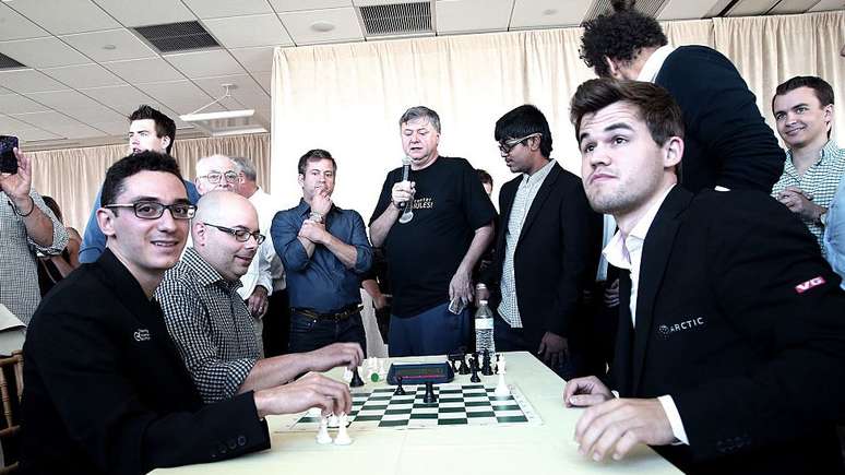 Garoto de oito anos vence campeonato mundial de xadrez