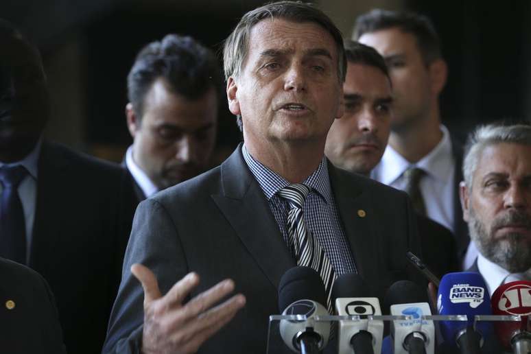 Bolsonaro afirmou que participou da decisão de não receber a COP-25