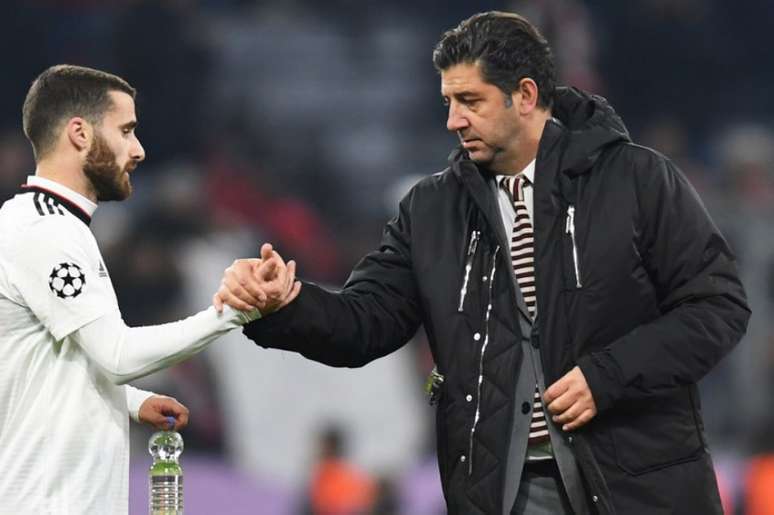 Rui Vitória permanece no cargo (Foto: AFP)