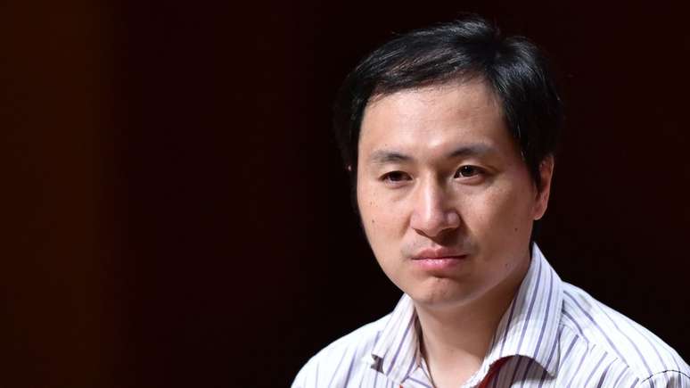 He defendeu seu trabalho, dizendo que queria evitar sofrimento em crian&ccedil;as