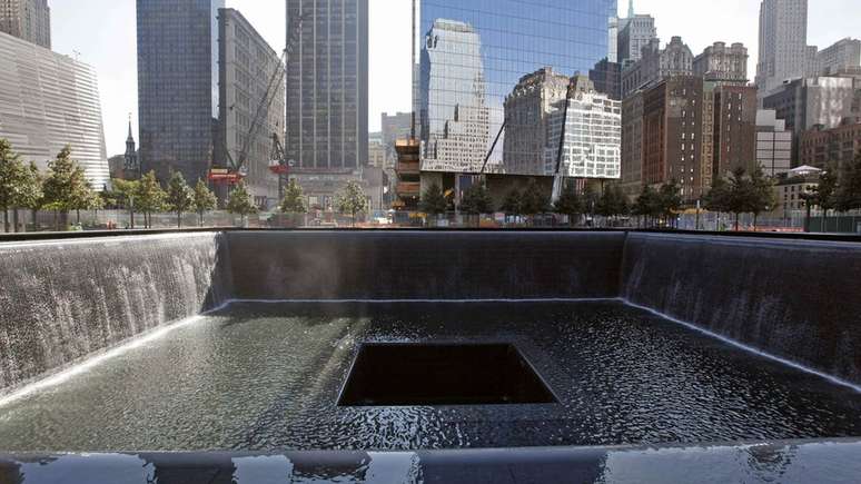 O memorial dos atentados de 11 de setembro ao World Trade Center, em Nova York, está na lista de programas 'imperdíveis' da cidade em sites de turismo