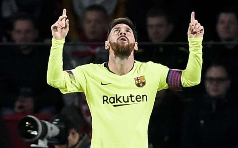 Messi fez um gol na vitória do Barcelona sobre o PSV por 2 a 1 (Foto: AFP)