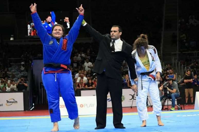 A faixa-preta Tayane Porfírio é, nos dias atuais, o grande nome do Jiu-Jitsu feminino (Foto: Divulgação)