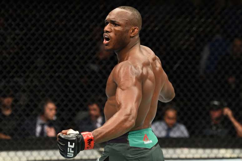 Kamaru Usman deu show e derrotou Rafael dos Anjos no main event do TUF 28 Finale(Foto: Getty Images)