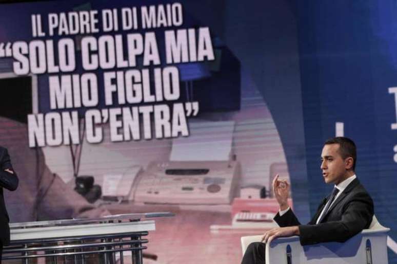 Luigi Di Maio participa de programa de TV na Itália