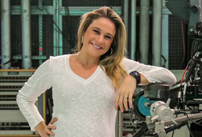 Fernanda Gentil, apresentadora de TV