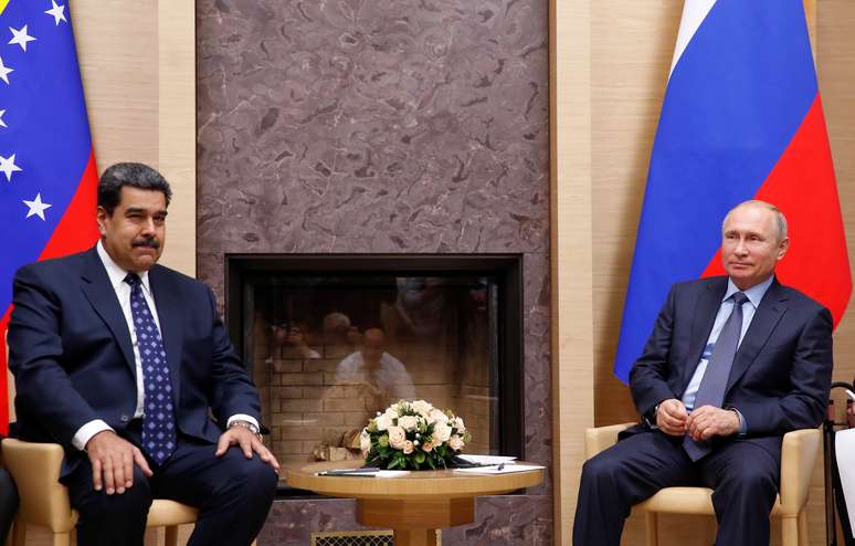 Presidente da Venezuela, Nicolás Maduro, se reúne com presidente russo, Vladimir Putin, em Moscou
REUTERS/Maxim Shemetov