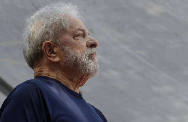 Lula cumpre pena em Curitiba desde 7 de abril