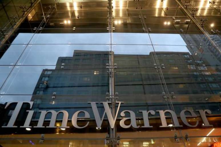 Entrada do Time Warner Center, que abriga a sede da CNN