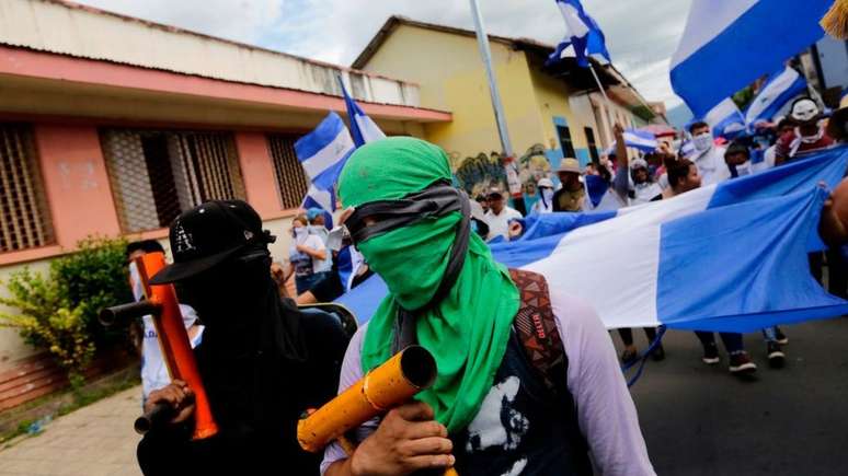 Manifestantes na Nicarágua, onde a repressão já provocou mais de 300 mortes