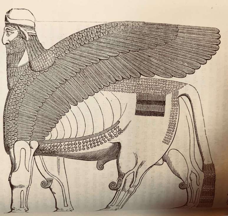 O lamassu tem o corpo de um touro, as asas de uma águia e a cabeça de um homem