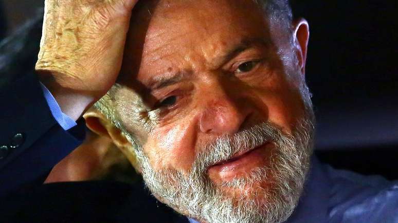 Lula aparece em foto de 2017; o ex-presidente está preso desde abril em Curitiba