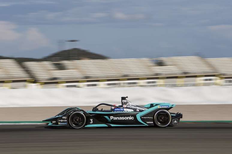 Jaguar chega renovada para sua terceira temporada na Fórmula E
