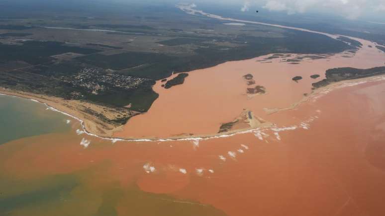 Há três anos, barragem da Samarco se rompeu e causou um dos maiores desastres ambientais da história