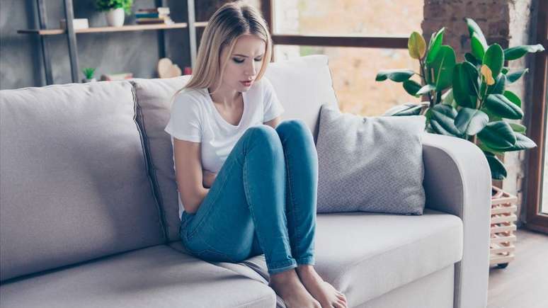 Qualquer dor ou infec&ccedil;&atilde;o deve ser informada ao m&eacute;dico para tratamento imediato