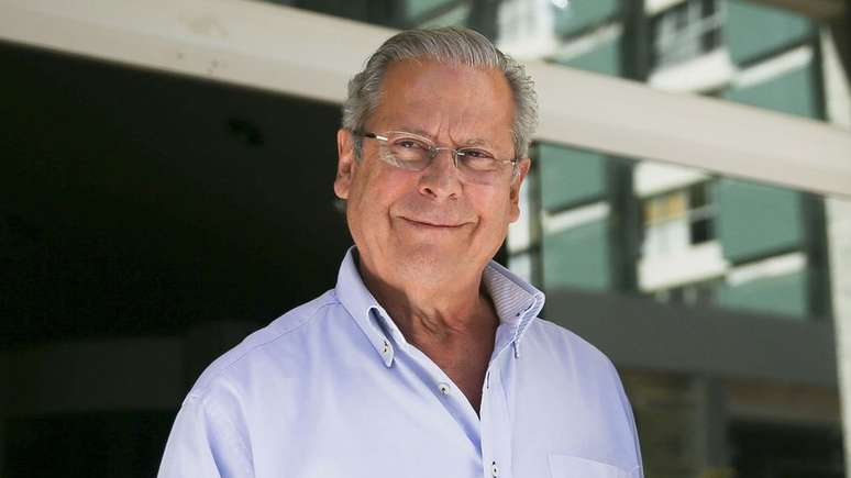 Dirceu ap&oacute;s depor em tribunal no Distrito Federal, em junho deste ano; ex-ministro aguarda em liberdade julgamento de recursos a condena&ccedil;&atilde;o sofrida na segunda inst&acirc;ncia