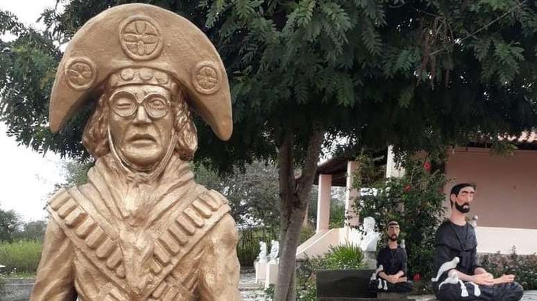 A estátua que a fundação pretende instalar em Serra Talhada