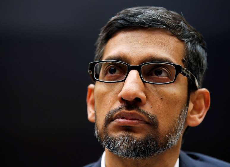 Presidente-executivo do Google, Sundar Pichai, durante depoimento ao Congresso norte-americano em Washington, Estados Unidos
11/12/2018 REUTERS/Jim Young