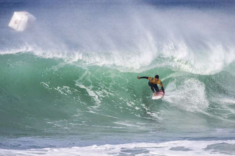 Gabriel Medina deu início à luta pelo bicampeonato mundial de surfe na etapa do Havaí (Divulgação/WSL)